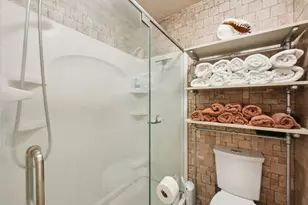 2007 Diane St, Pinehurst, TX 77362 - Photo 30