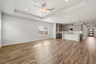 11014 Youngquist Dr, Mont Belvieu, TX 77535 - Photo 10