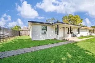 5107 Clover St, Houston, TX 77033 - Photo 1