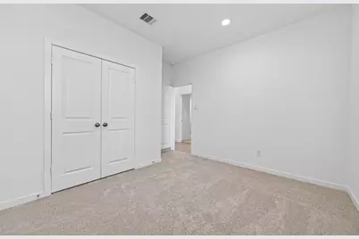27435 Sunterra Village Dr, Katy, TX 77493 - Photo 18