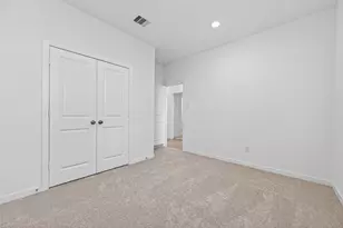 27435 Sunterra Village Dr, Katy, TX 77493 - Photo 18