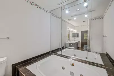 3124 Holly Hall Street #3124, Houston, TX 77054 - Photo 10