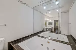 3124 Holly Hall St, Houston, TX 77054 - Photo 10