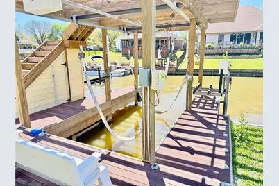 13217 Bluff View Drive, Willis, TX 77318 - Photo 32