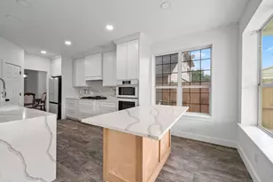 16007 Makayla Dr, Houston, TX 77049 - Photo 10