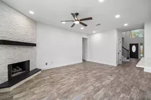 16007 Makayla Dr, Houston, TX 77049 - Photo 8