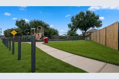 16007 Makayla Drive, Houston, TX 77049 - Photo 32