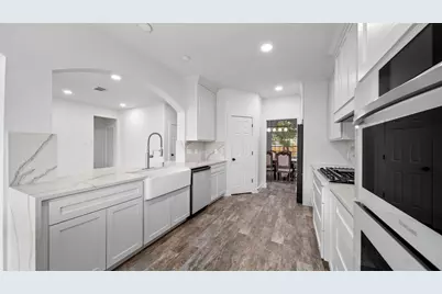 16007 Makayla Drive, Houston, TX 77049 - Photo 12