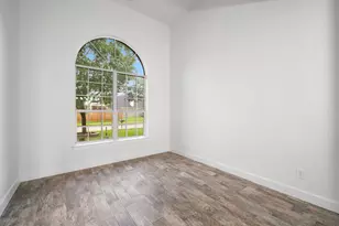 16007 Makayla Dr, Houston, TX 77049 - Photo 6