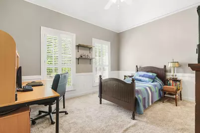 18 E Wedgemere Court, The Woodlands, TX 77381 - Photo 30