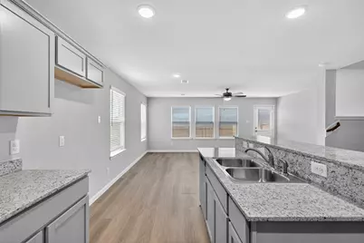 706 Universal Street, Navasota, TX 77868 - Photo 10