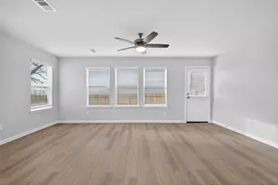 706 Universal St, Navasota, TX 77868 - Photo 12