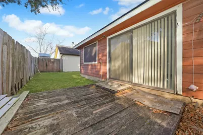 13563 Catalina Village Drive, Houston, TX 77083 - Photo 32