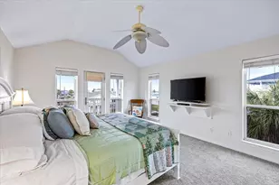 21928 Lampasas Dr, Galveston, TX 77554 - Photo 14