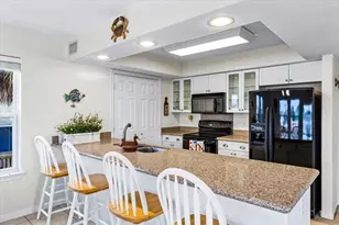 21928 Lampasas Dr, Galveston, TX 77554 - Photo 10