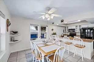 21928 Lampasas Dr, Galveston, TX 77554 - Photo 12