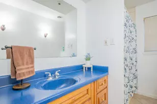 1619 Shadow Bend Dr, Houston, TX 77043 - Photo 32