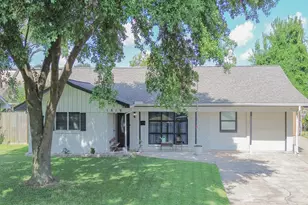 1619 Shadow Bend Dr, Houston, TX 77043 - Photo 4