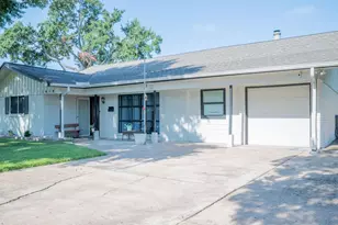 1619 Shadow Bend Dr, Houston, TX 77043 - Photo 2