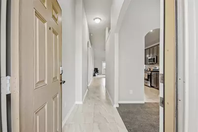12519 King Harry Drive, Houston, TX 77044 - Photo 4
