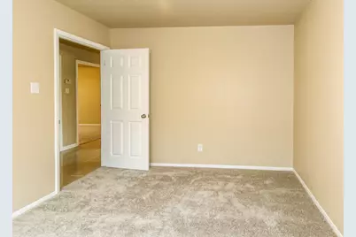 7626 Troulon Drive, Houston, TX 77074 - Photo 12