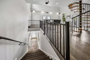 303 W Alamo St, Brenham, TX 77833 - Photo 18