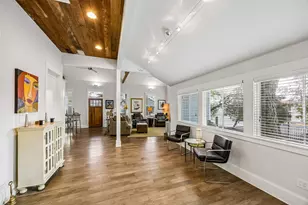 303 W Alamo St, Brenham, TX 77833 - Photo 10