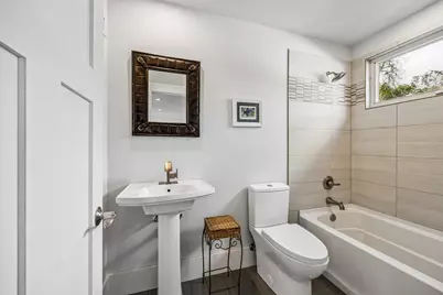 303 W Alamo Street, Brenham, TX 77833 - Photo 22