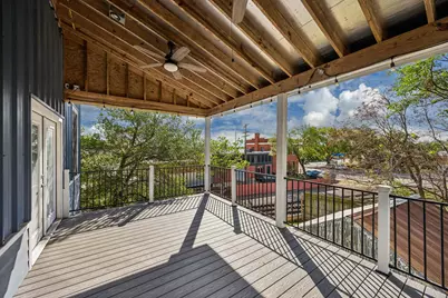 303 W Alamo Street, Brenham, TX 77833 - Photo 2