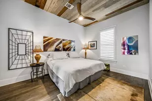 303 W Alamo St, Brenham, TX 77833 - Photo 12