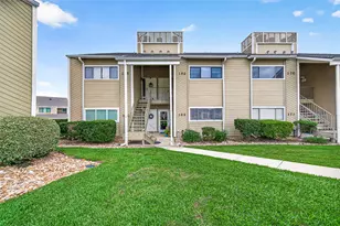 168 April Point Dr S, Conroe, TX 77356 - Photo 2