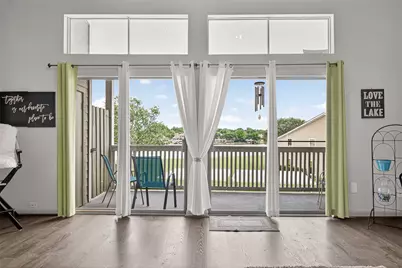 168 April Point Drive S #168, Conroe, TX 77356 - Photo 14