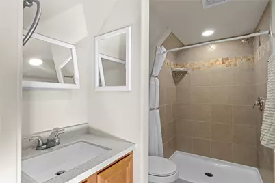 13231 Gulf Beach Drive, Freeport, TX 77541 - Photo 20