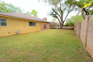 2731 Colony Dr, Sugar Land, TX 77479 - Photo 16