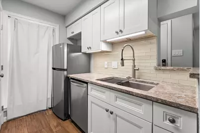 3506 Cove View Boulevard #1303, Galveston, TX 77554 - Photo 14