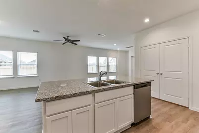 3906 Sugardale Street, Baytown, TX 77521 - Photo 14