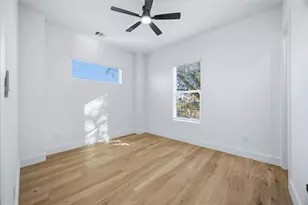 4633 Mallow St, Houston, TX 77051 - Photo 22
