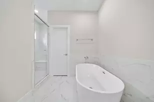 7520 Sandle St, Houston, TX 77088 - Photo 20