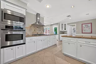 5239 Lymbar Dr, Houston, TX 77096 - Photo 14