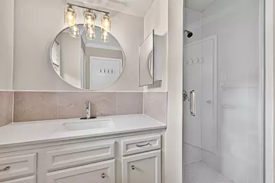 5239 Lymbar Drive, Houston, TX 77096 - Photo 32