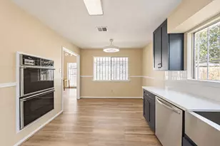 6519 Briar Terrace Dr, Houston, TX 77072 - Photo 8