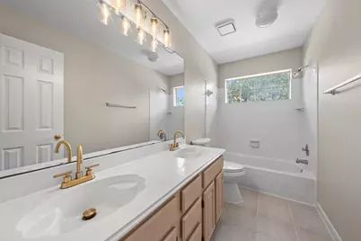 7911 Gulf Isle Court, Houston, TX 77095 - Photo 32