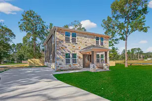10594 Rustling Oaks Dr, Conroe, TX 77303 - Photo 2