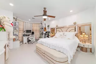 3430 Shadowwalk Dr, Houston, TX 77082 - Photo 18
