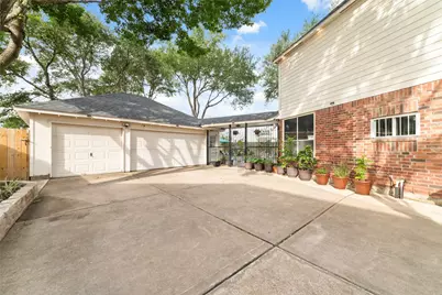 3430 Shadowwalk Drive, Houston, TX 77082 - Photo 6
