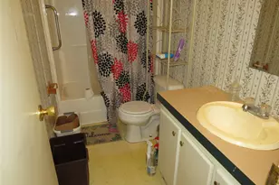 4825 Wendy Ln, Pearland, TX 77584 - Photo 12