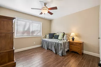 12415 Rocky Knoll Drive, Houston, TX 77077 - Photo 24