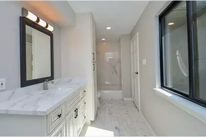 15735 Tanya Circle, Houston, TX 77079 - Photo 16