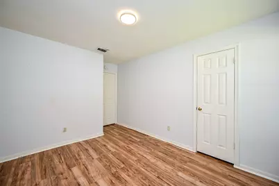 14431 Royal Hill Drive, Houston, TX 77083 - Photo 20