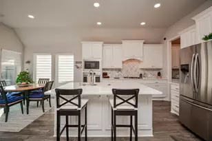 28431 Asher Falls Ln, Fulshear, TX 77494 - Photo 6